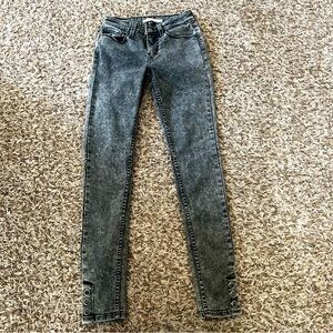 Levi’s Women’s 535 Super Skinny Black Wash Grey Jeans Size 27